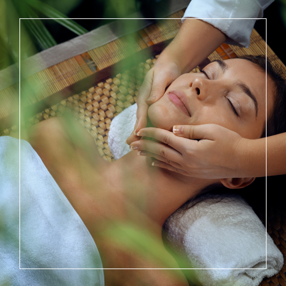 massage aux huiles essentielles de Provence massage séjour bien être hôtel Clair de Plume Grignan